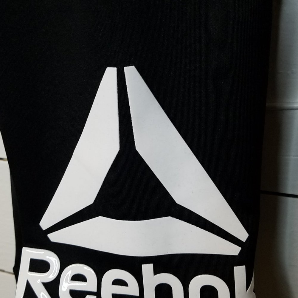 NEW Reebok High Rise Capri Legging SMALL - Picture 8 of 15